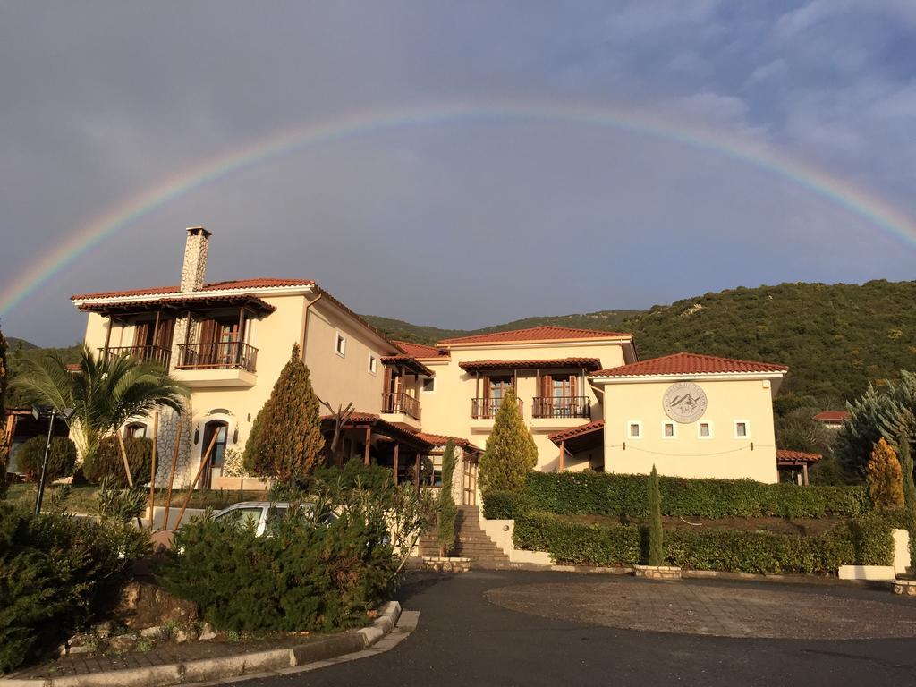 Rocabella Hellinikon Country Hotel Bagian luar foto