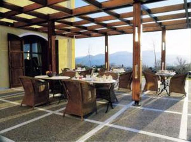 Rocabella Hellinikon Country Hotel Bagian luar foto